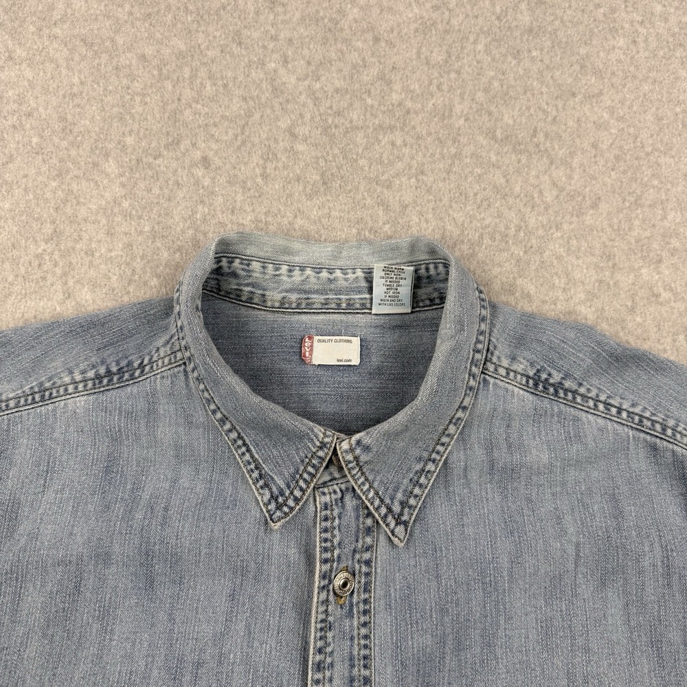 Vintage Levis Shirt Mens 2XL XXL Light Wash Denim Y2K Metal Buttons Long Sleeve - Picture 3 of 12